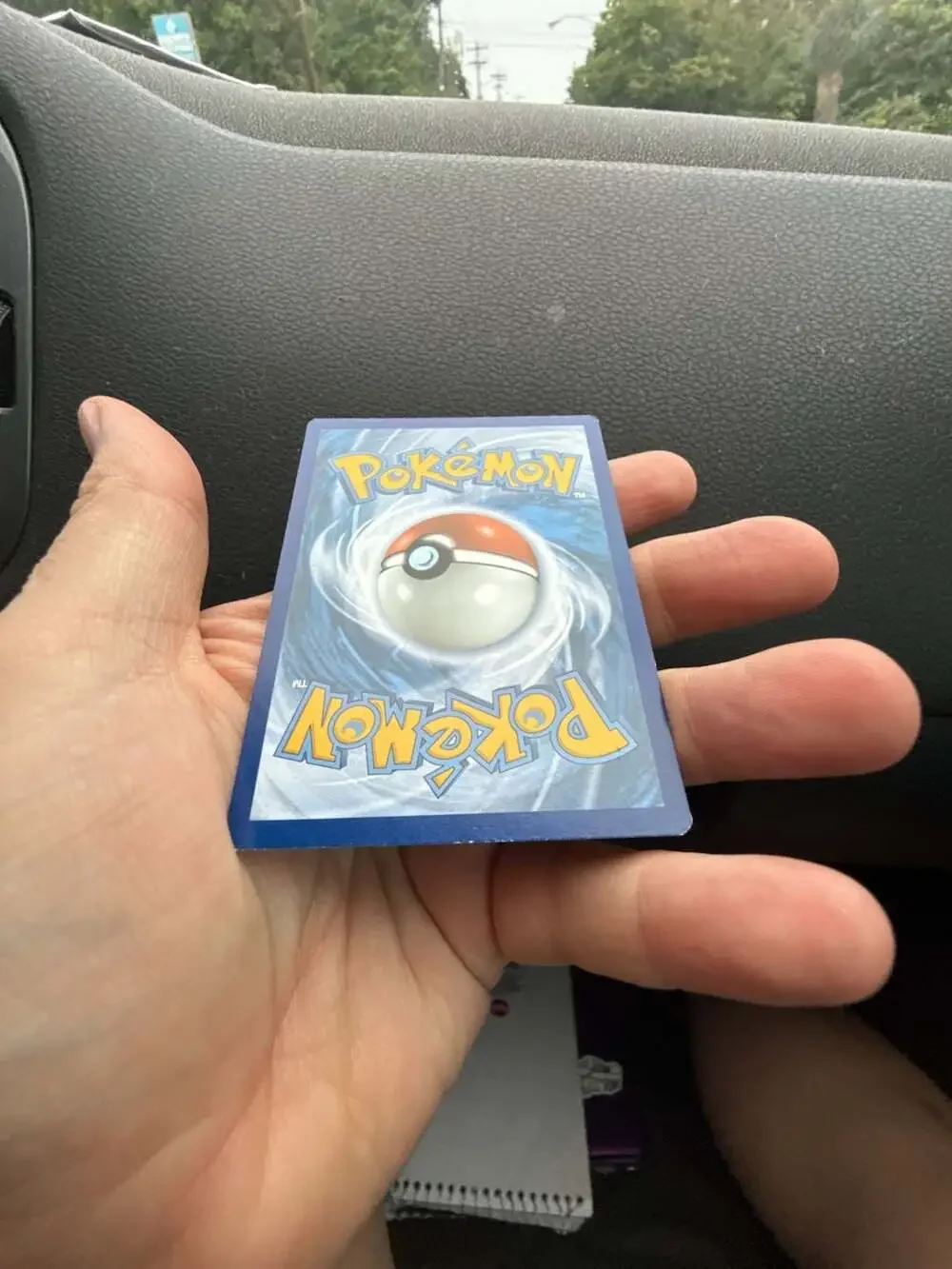 2 cards- 2015 Pokémon TCG Roaring Skies Shelgon